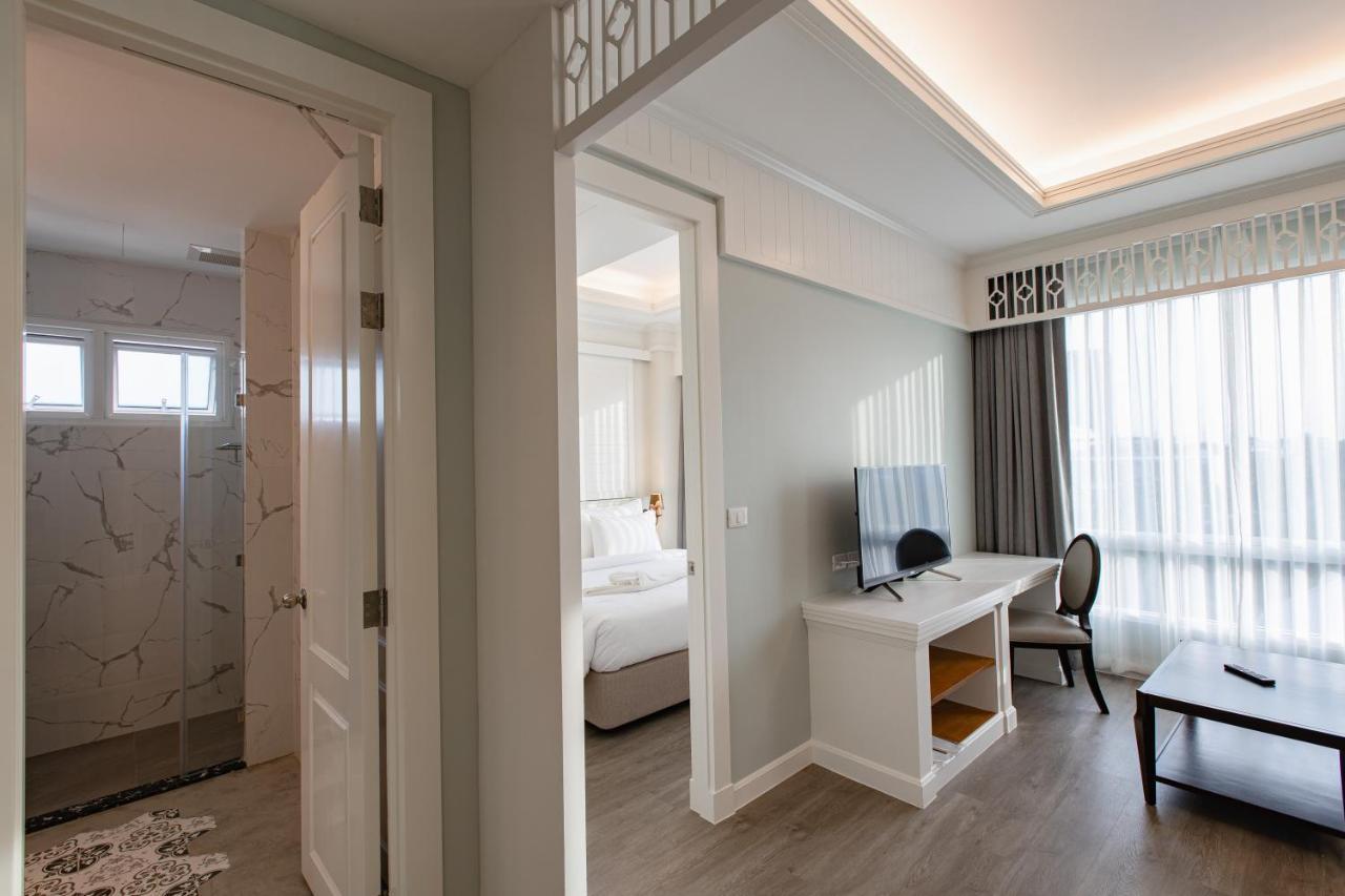 Siam Tharadol Hotel Bangkok Ngoại thất bức ảnh